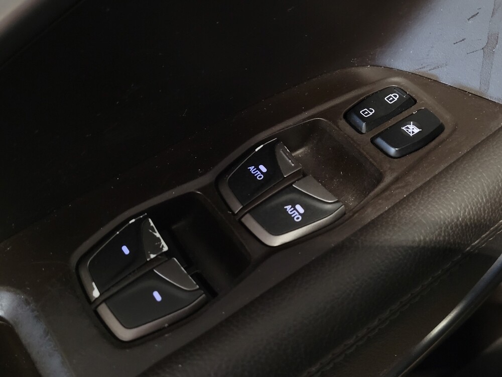 2018 Hyundai Santa Fe in Kissimmee, FL 34744 - 18054870 27