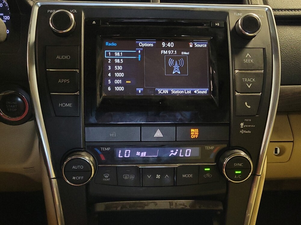 2015 Toyota Camry in Bradenton, FL 34207 - 18054880 25