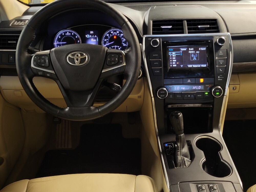 2015 Toyota Camry in Bradenton, FL 34207 - 18054880 22