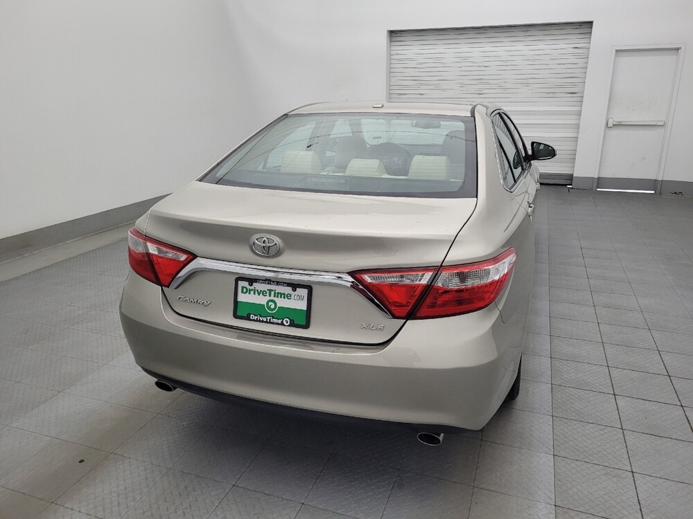 2015 Toyota Camry in Bradenton, FL 34207 - 18054880 7