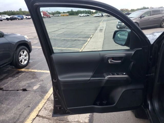 2016 Toyota Tacoma in Wadena, MN 56482 - 18054935 39