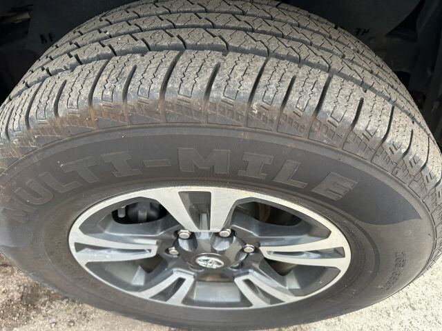 2016 Toyota Tacoma in Wadena, MN 56482 - 18054935 3