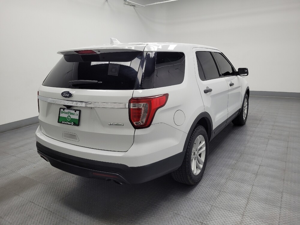 2016 Ford Explorer in Las Vegas, NV 89104 - 18055007 10