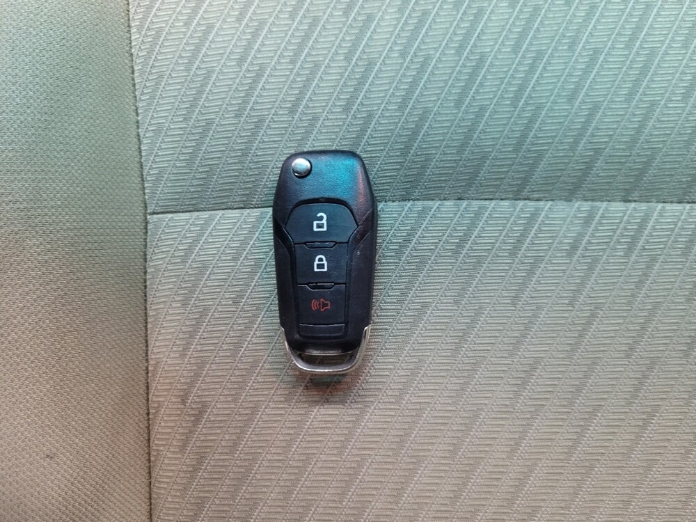 2016 Ford Explorer in Las Vegas, NV 89104 - 18055007 32