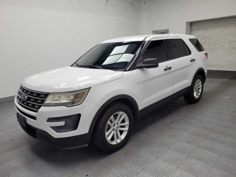 2016 Ford Explorer in Las Vegas, NV 89104 - 18055007 3