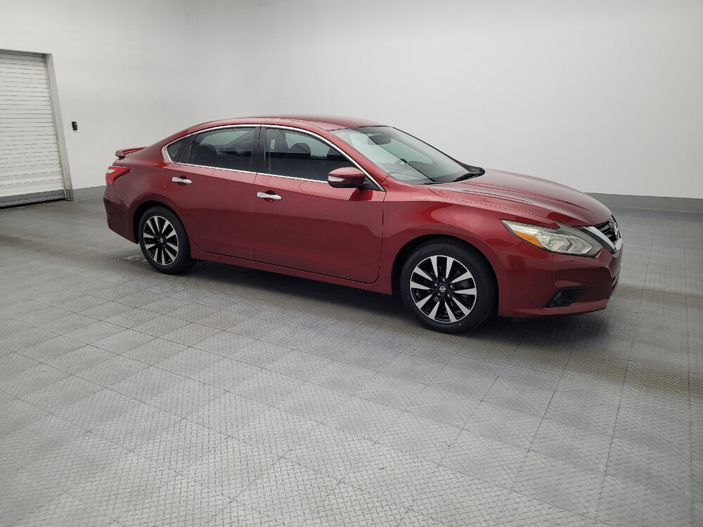 2017 Nissan Altima in Ocala, FL 34471 - 18055130 11