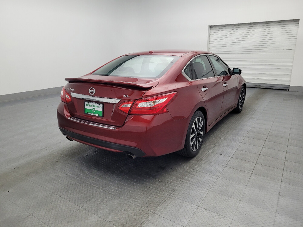 2017 Nissan Altima in Ocala, FL 34471 - 18055130 9