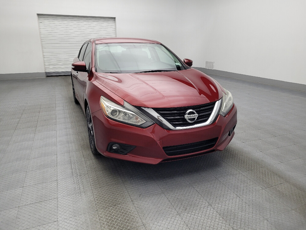 2017 Nissan Altima in Ocala, FL 34471 - 18055130 14