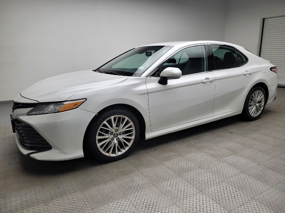 2019 Toyota Camry in Eastpointe, MI 48021 - 18055174 2