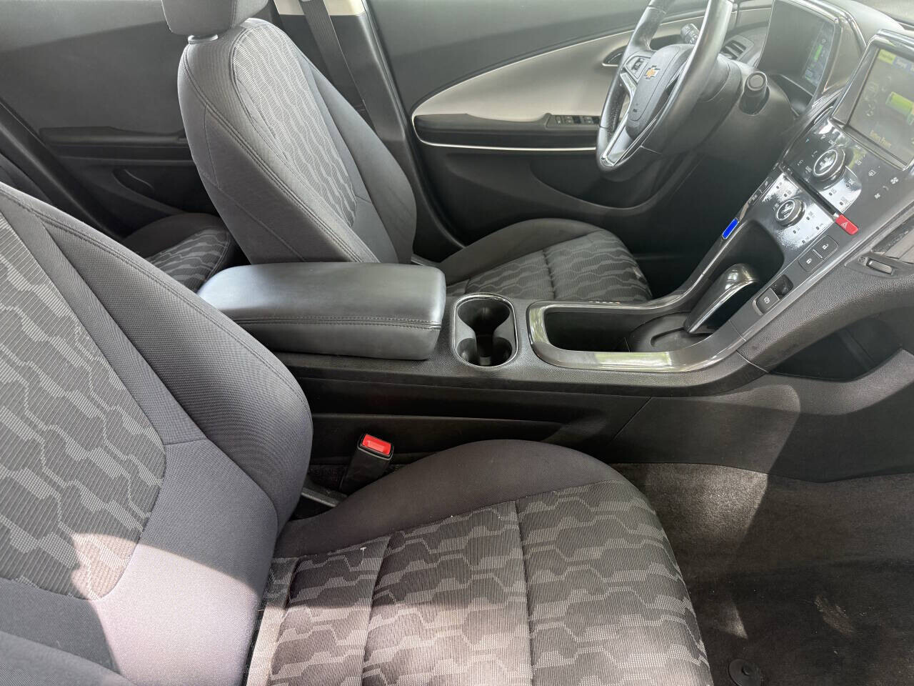 2015 Chevrolet Volt in Hollywood, FL 33023-1906 - 18055183 16