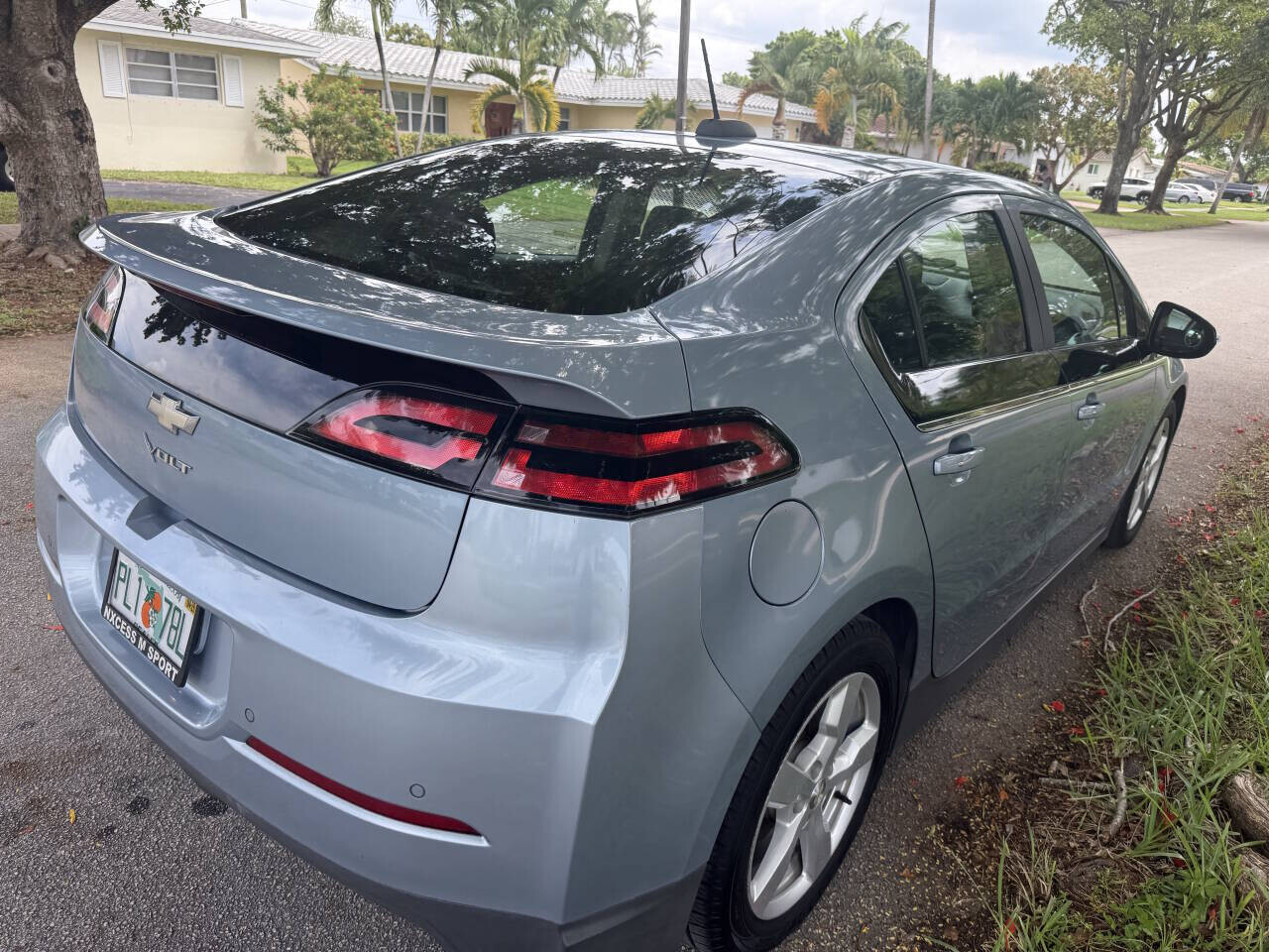 2015 Chevrolet Volt in Hollywood, FL 33023-1906 - 18055183 8