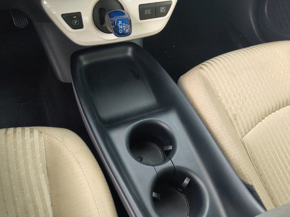 2016 Toyota Prius in Macon, GA 31210 - 18055241 26