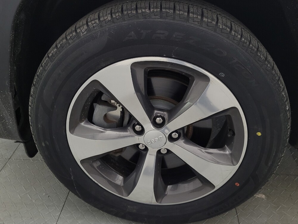 2019 Jeep Cherokee in Clearwater, FL 33764 - 18055282 31