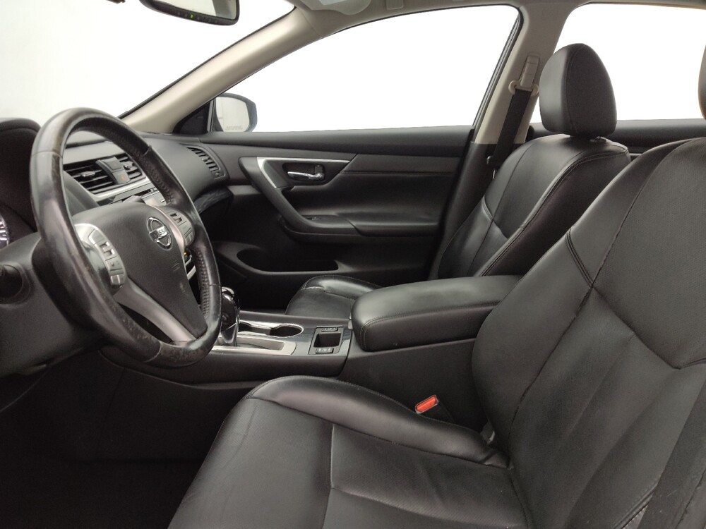 2018 Nissan Altima in Raleigh, NC 27604 - 18055318 17