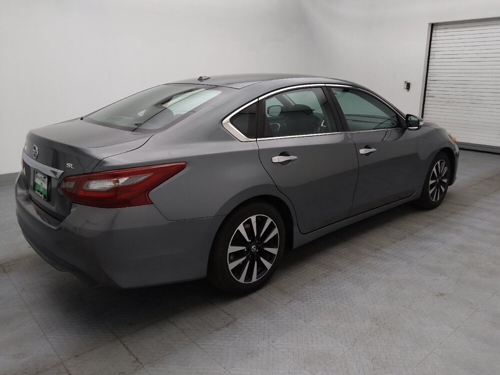 2018 Nissan Altima in Raleigh, NC 27604 - 18055318 10