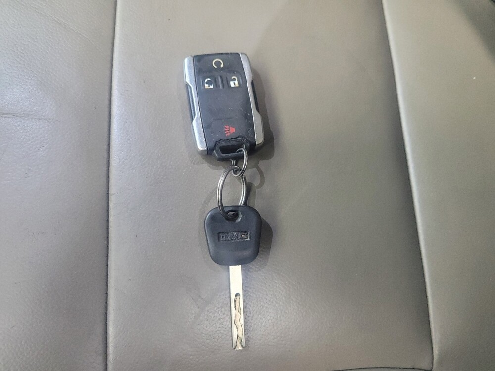 2018 GMC Sierra 1500 in Memphis, TN 38115 - 18055335 32