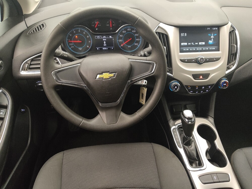 2018 Chevrolet Cruze in Houston, TX 77060 - 18055346 22