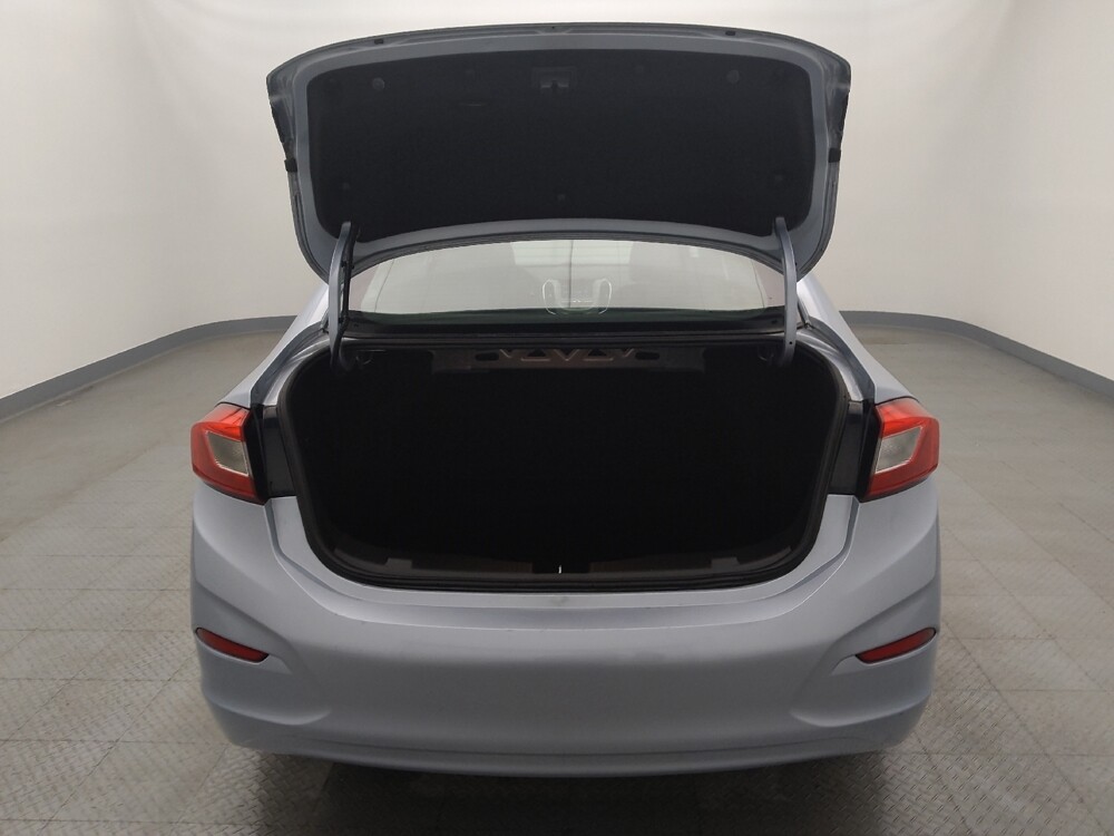 2018 Chevrolet Cruze in Houston, TX 77060 - 18055346 29