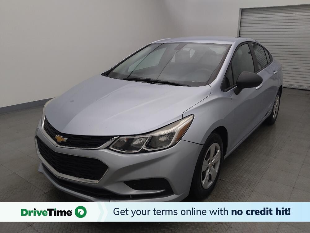 2018 Chevrolet Cruze in Houston, TX 77060 - 18055346