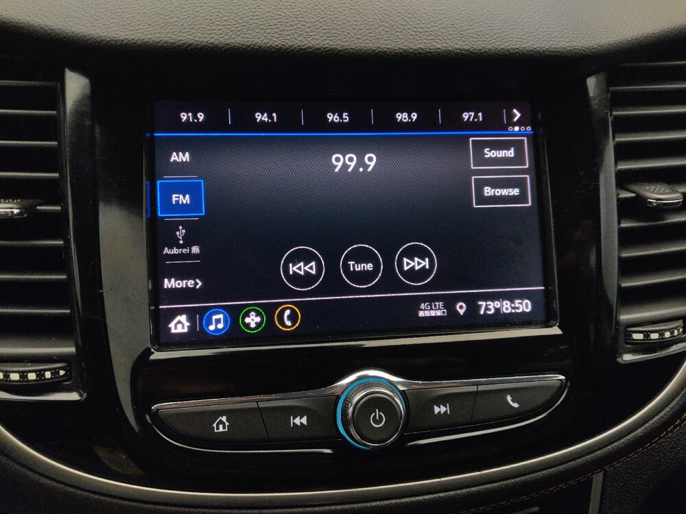 2020 Chevrolet Trax in Topeka, KS 66611 - 18055406 25