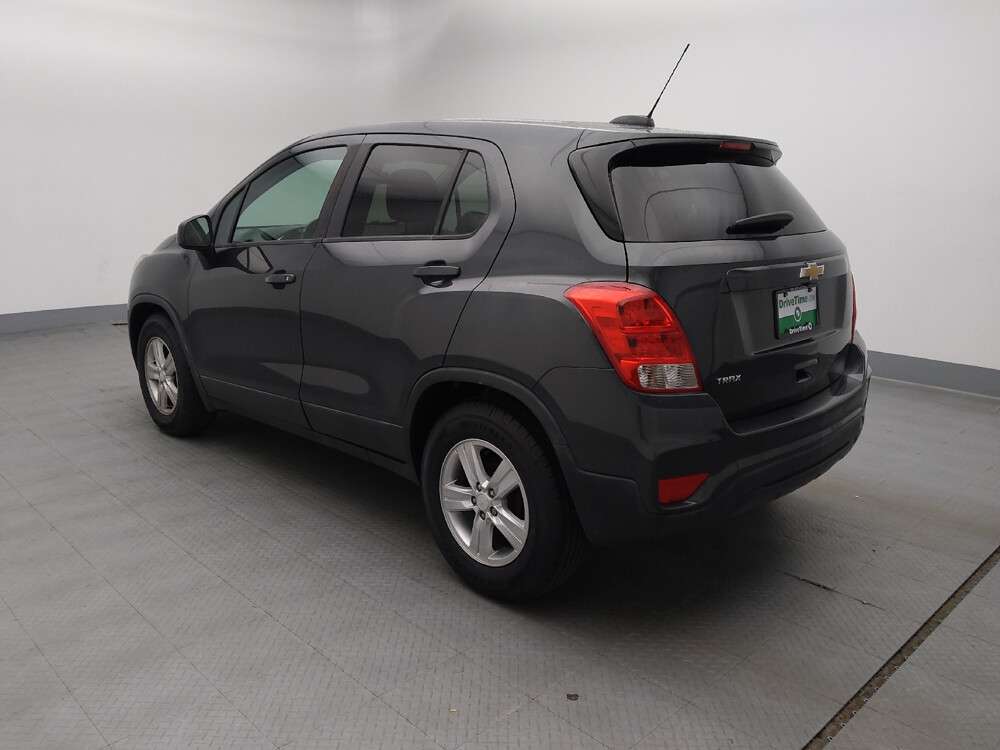 2020 Chevrolet Trax in Topeka, KS 66611 - 18055406 5
