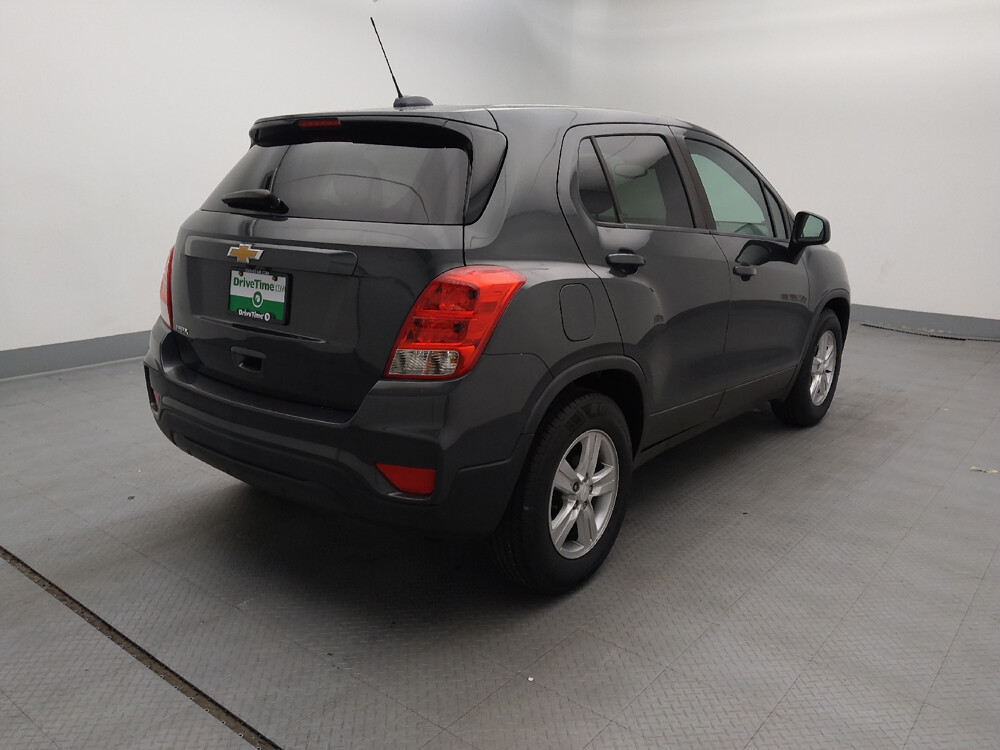 2020 Chevrolet Trax in Topeka, KS 66611 - 18055406 9