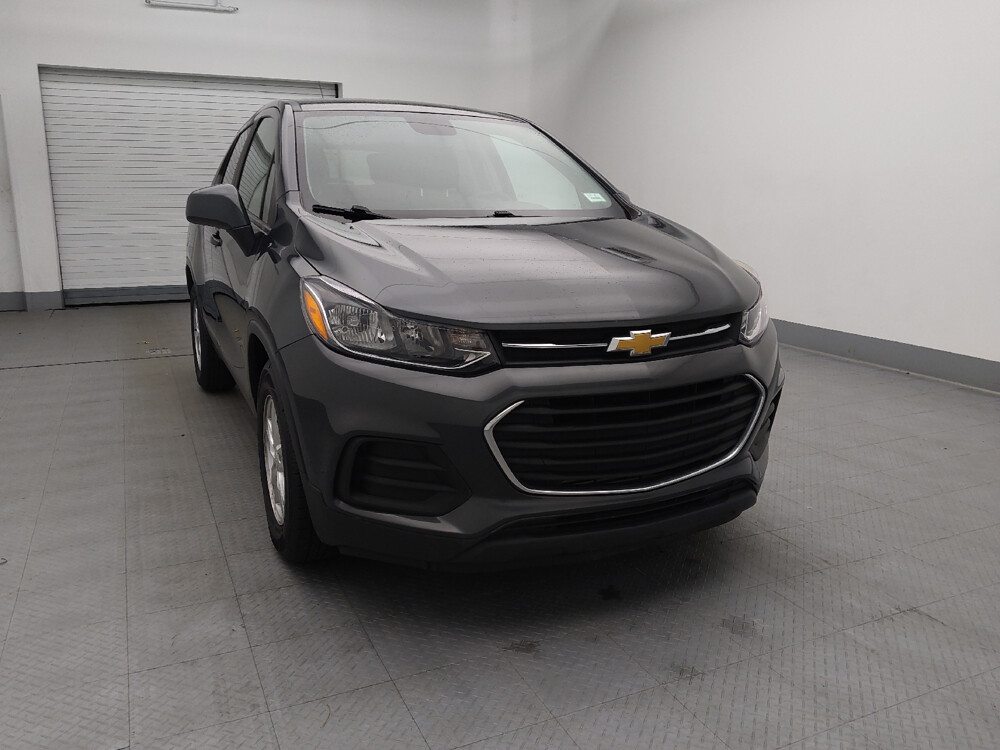 2020 Chevrolet Trax in Topeka, KS 66611 - 18055406 14