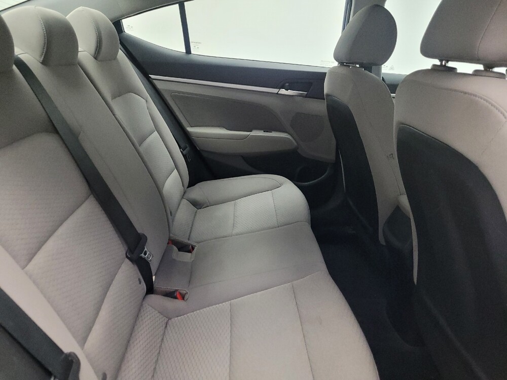 2019 Hyundai Elantra in Lombard, IL 60148 - 18055412 19