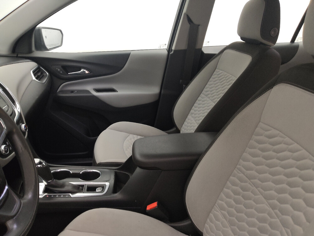 2019 Chevrolet Equinox in Tampa, FL 33619 - 18055449 17