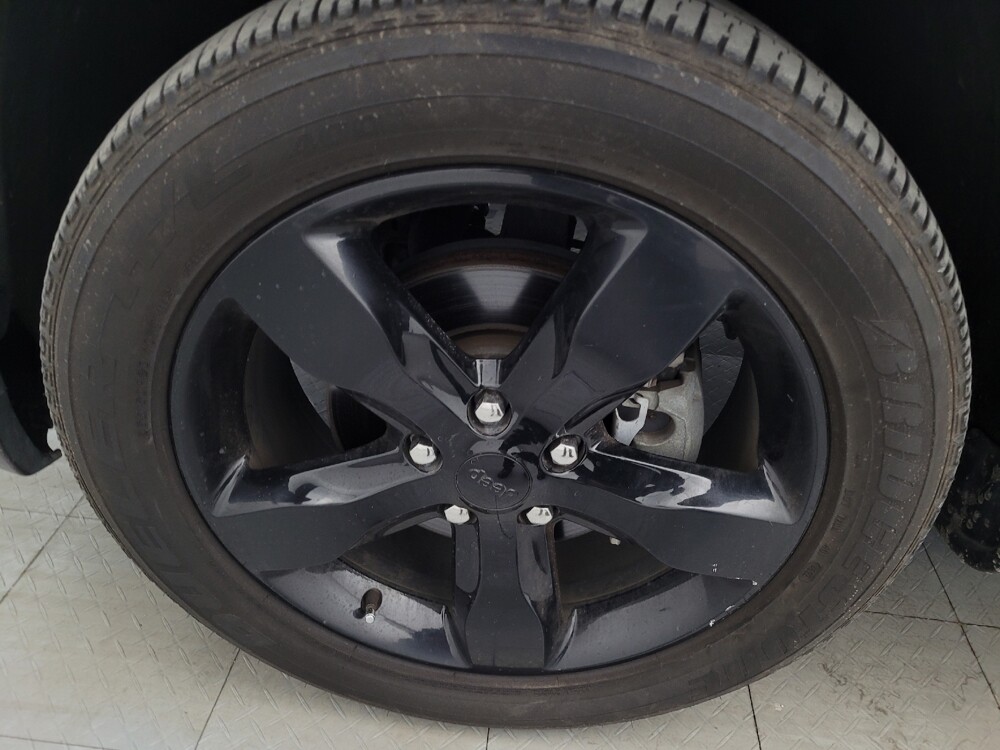 2015 Jeep Grand Cherokee in Tallahassee, FL 32304 - 18055450 31