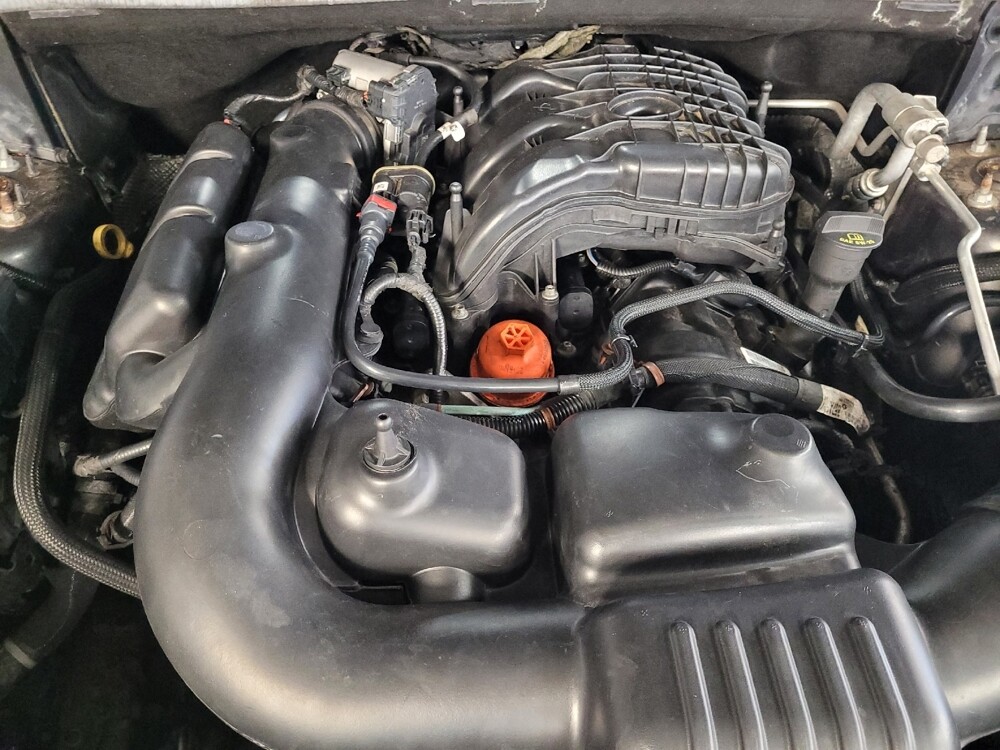 2015 Jeep Grand Cherokee in Tallahassee, FL 32304 - 18055450 30