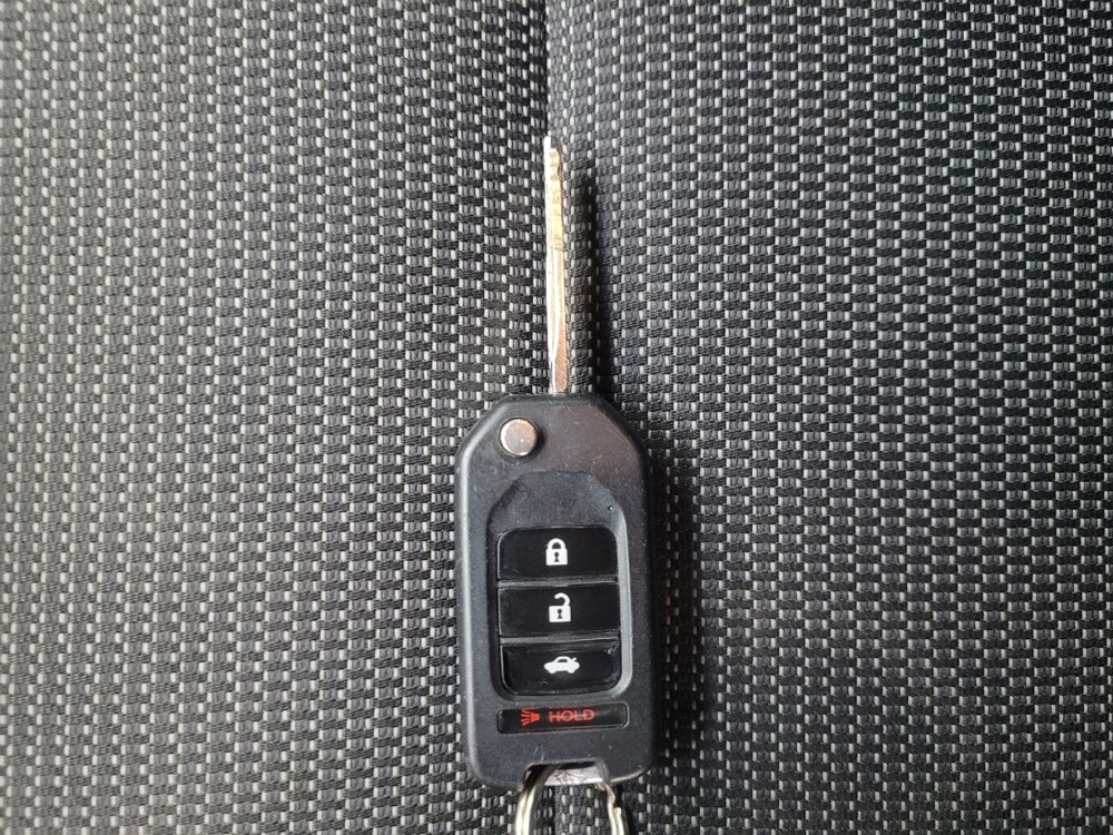 2018 Kia Forte in Highland, IN 46322 - 18055488 32