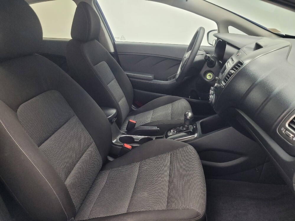 2018 Kia Forte in Highland, IN 46322 - 18055488 21