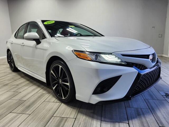 2020 Toyota Camry in Cinnaminson, NJ 08077 - 18055553 7