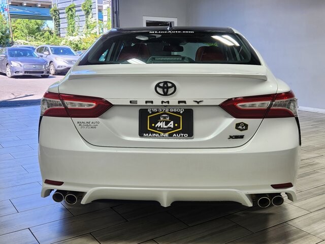 2020 Toyota Camry in Cinnaminson, NJ 08077 - 18055553 4