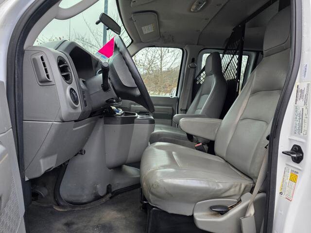 2013 Ford E-250 and Econoline 250 in Blauvelt, NY 10913 - 18055567 11