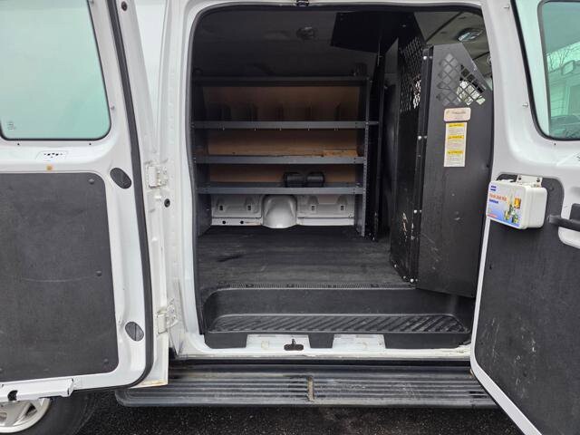 2013 Ford E-250 and Econoline 250 in Blauvelt, NY 10913 - 18055567 50