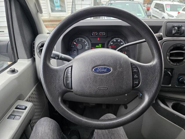 2013 Ford E-250 and Econoline 250 in Blauvelt, NY 10913 - 18055567 13