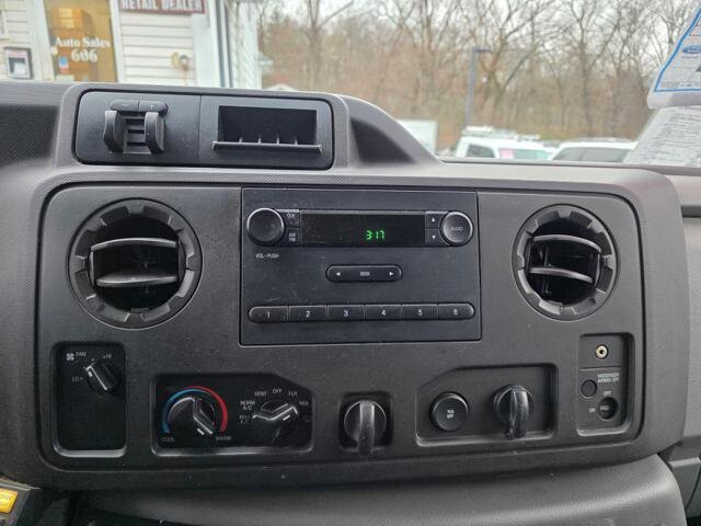 2013 Ford E-250 and Econoline 250 in Blauvelt, NY 10913 - 18055567 17