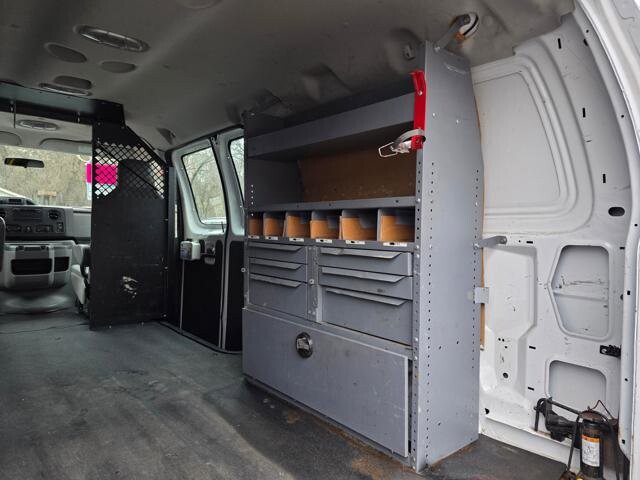 2013 Ford E-250 and Econoline 250 in Blauvelt, NY 10913 - 18055567 33
