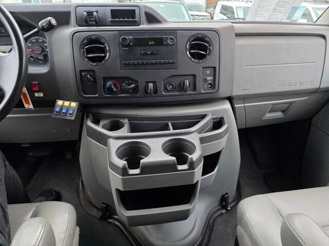 2013 Ford E-250 and Econoline 250 in Blauvelt, NY 10913 - 18055567 16