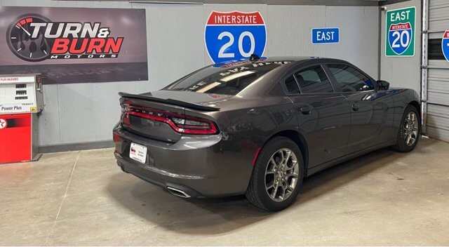 2017 Dodge Charger in Conyers, GA 30094 - 18055575 5