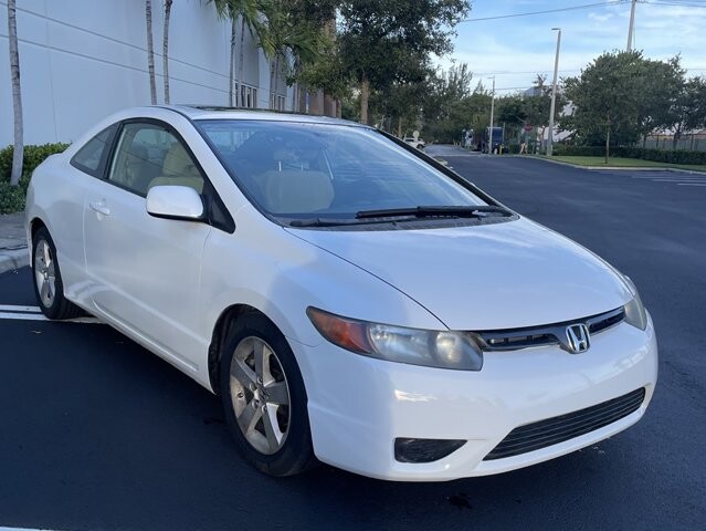 2008 Honda Civic in Pompano Beach, FL 33064 - 18055581 4