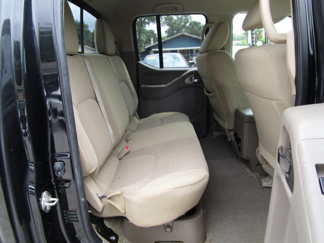 2018 Nissan Frontier in Tampa, FL 33604-6914 - 18055584 9