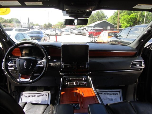 2018 Lincoln Navigator L in Tampa, FL 33604-6914 - 18055585 3