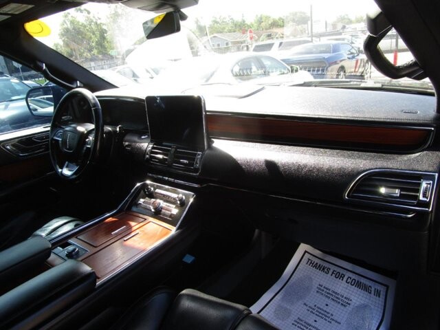 2018 Lincoln Navigator L in Tampa, FL 33604-6914 - 18055585 18