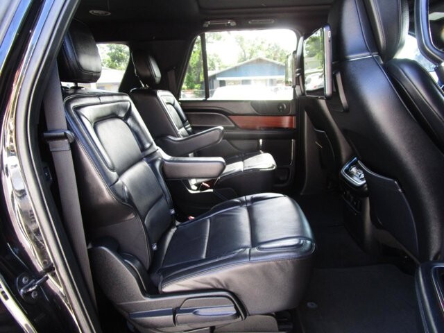 2018 Lincoln Navigator L in Tampa, FL 33604-6914 - 18055585 14