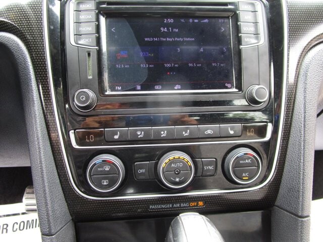 2018 Volkswagen Passat in Tampa, FL 33604-6914 - 18055586 5