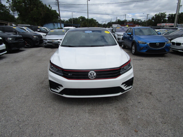 2018 Volkswagen Passat in Tampa, FL 33604-6914 - 18055586 23