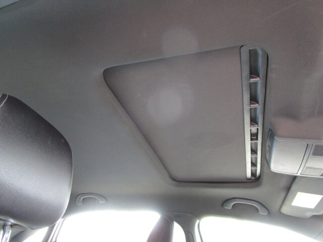 2018 Volkswagen Passat in Tampa, FL 33604-6914 - 18055586 13